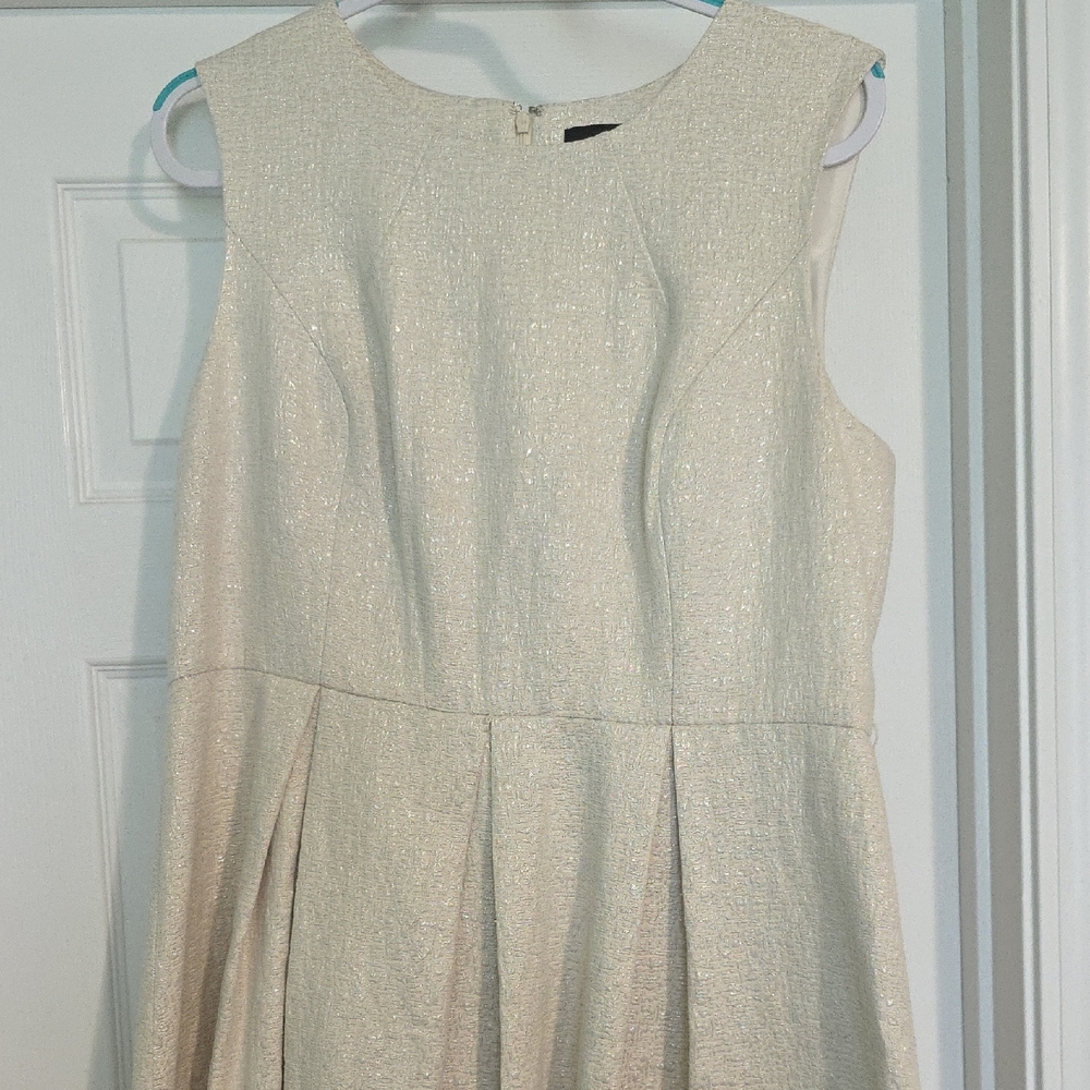 Liz Claiborne Cream Midi Dress